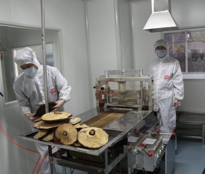 九江日報報道仙客來為抗洪捐贈15萬元及大批物資