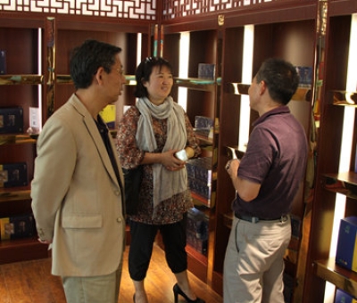 中國民族經(jīng)濟對外合作促進會秘書長楊柳蒞臨仙客來公司視察