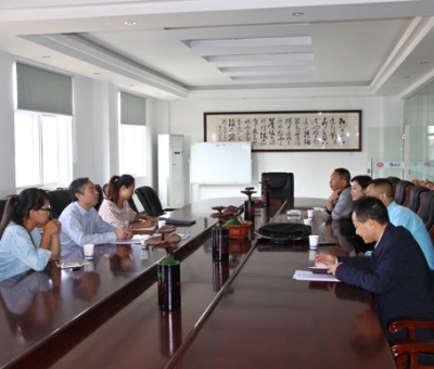 江西省政府決策咨詢委員會秘書處處長李鵬飛一行蒞臨仙客來公司調研、考察科技創(chuàng)新