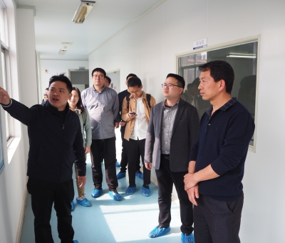 省工信廳產(chǎn)業(yè)政策處副處長苗瑞方一行蒞臨仙客來公司考察調(diào)研